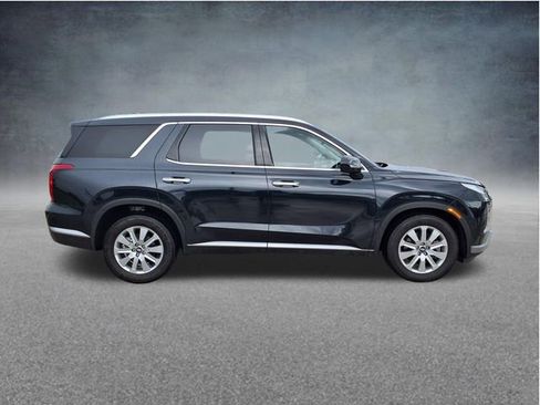 Used 2025 Hyundai Palisade SEL FWD image 9