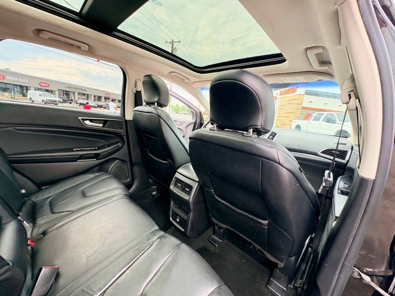 Used 2016 Ford Edge Titanium AWD/4WD image 29