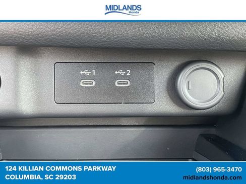 Used 2025 Nissan Rogue S AWD/4WD image 27