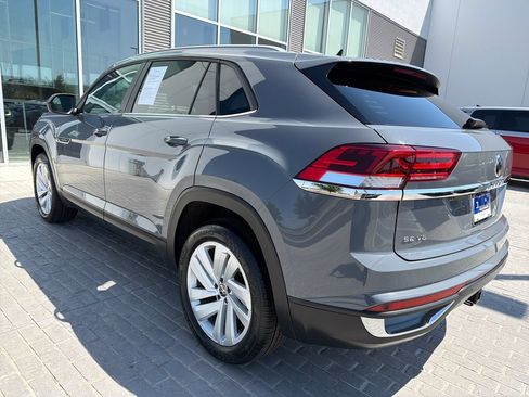 Certified 2021 Volkswagen Atlas Cross Sport SE AWD/4WD image 5