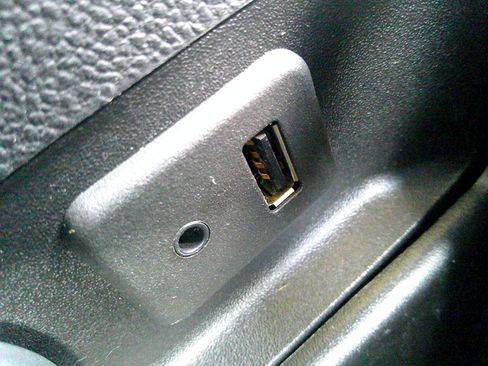 Used 2013 Chevrolet Volt image 27