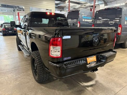 Used 2024 RAM 2500 Big Horn AWD/4WD image 28