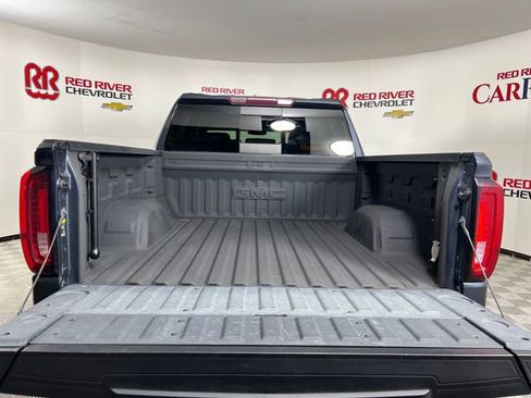 Used 2021 GMC Sierra 1500 SLT w/ SLT Premium Package image 24