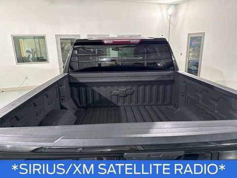 Used 2021 Chevrolet Silverado 1500 Custom image 10