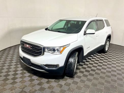 Used 2017 GMC Acadia SLE image 9