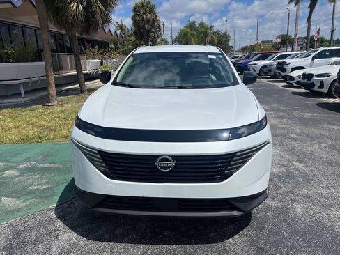 Used 2025 Nissan Murano SV FWD image 3