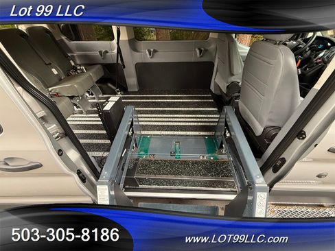 Used 2017 Ford Transit 150 XL image 57