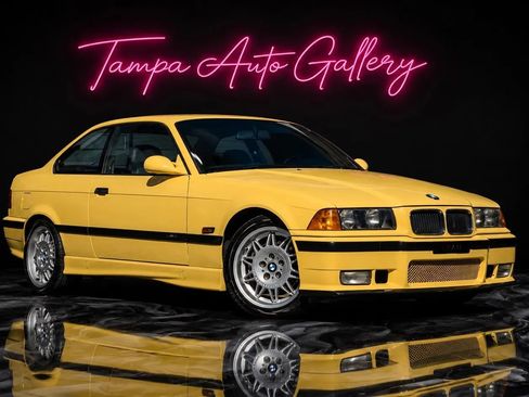Used 1995 BMW M3 Coupe RWD image 1