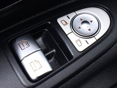 Used 2018 Mercedes-Benz Metris image 20