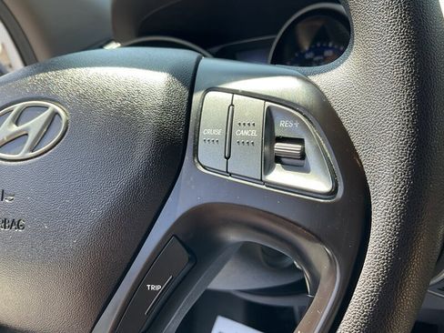 Used 2015 Hyundai Tucson GLS w/ Option Group 02 image 25