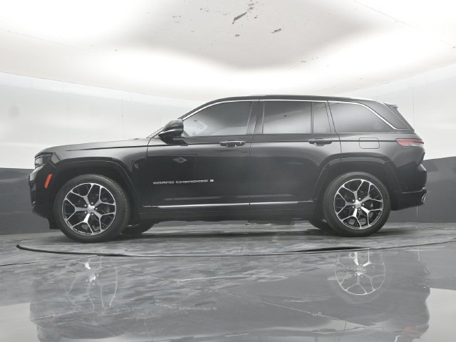 Used 2022 Jeep Grand Cherokee Summit AWD/4WD image 56