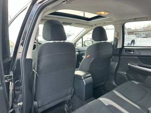 Used 2017 Subaru Crosstrek 2.0i Premium w/ Moonroof Package image 23