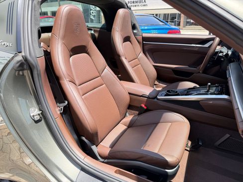 Used 2023 Porsche 911 Targa 4S AWD/4WD image 55