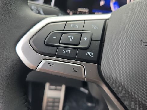 Used 2026 Volkswagen Jetta Sport FWD image 22