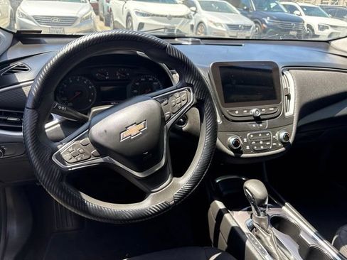 Used 2022 Chevrolet Malibu LT FWD image 6