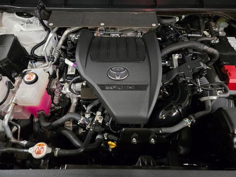 Used 2023 Toyota Highlander XSE image 49