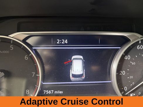 Used 2023 Nissan Rogue SL w/ SL Premium Package image 16