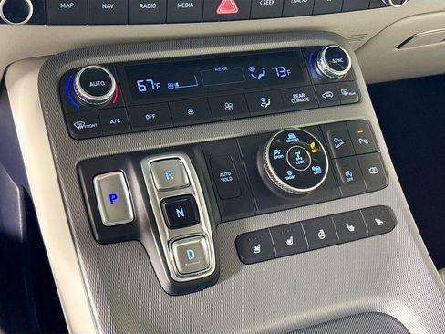 Used 2023 Hyundai Palisade Limited w/ Cargo Package image 18