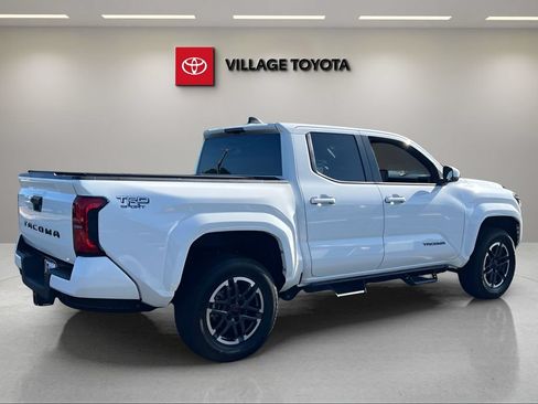 Certified 2024 Toyota Tacoma TRD Sport RWD image 5