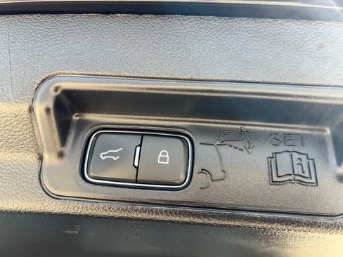 Used 2022 Ford Explorer Limited w/ Class IV Trailer Tow Package image 24