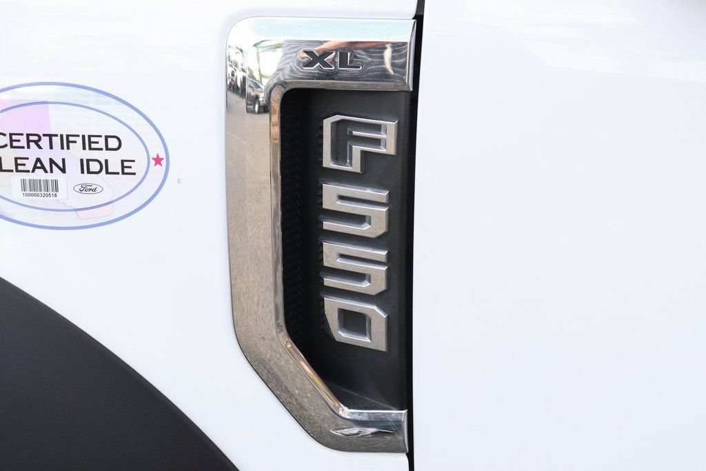 Used 2019 Ford F550 2WD Regular Cab Super Duty image 36