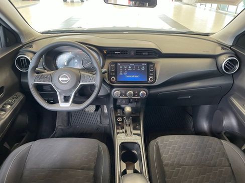 Certified 2024 Nissan Kicks SV FWD image 9