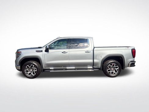 Certified 2023 GMC Sierra 1500 SLT w/ SLT Premium Package AWD/4WD image 3