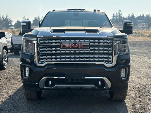 Used 2020 GMC Sierra 3500 Denali w/ Denali Ultimate Package AWD/4WD image 2
