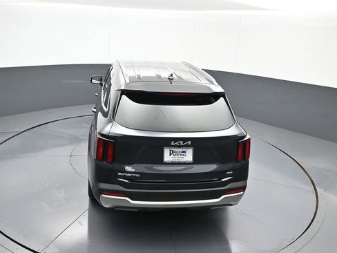 New 2026 Kia Sorento EX AWD/4WD image 40