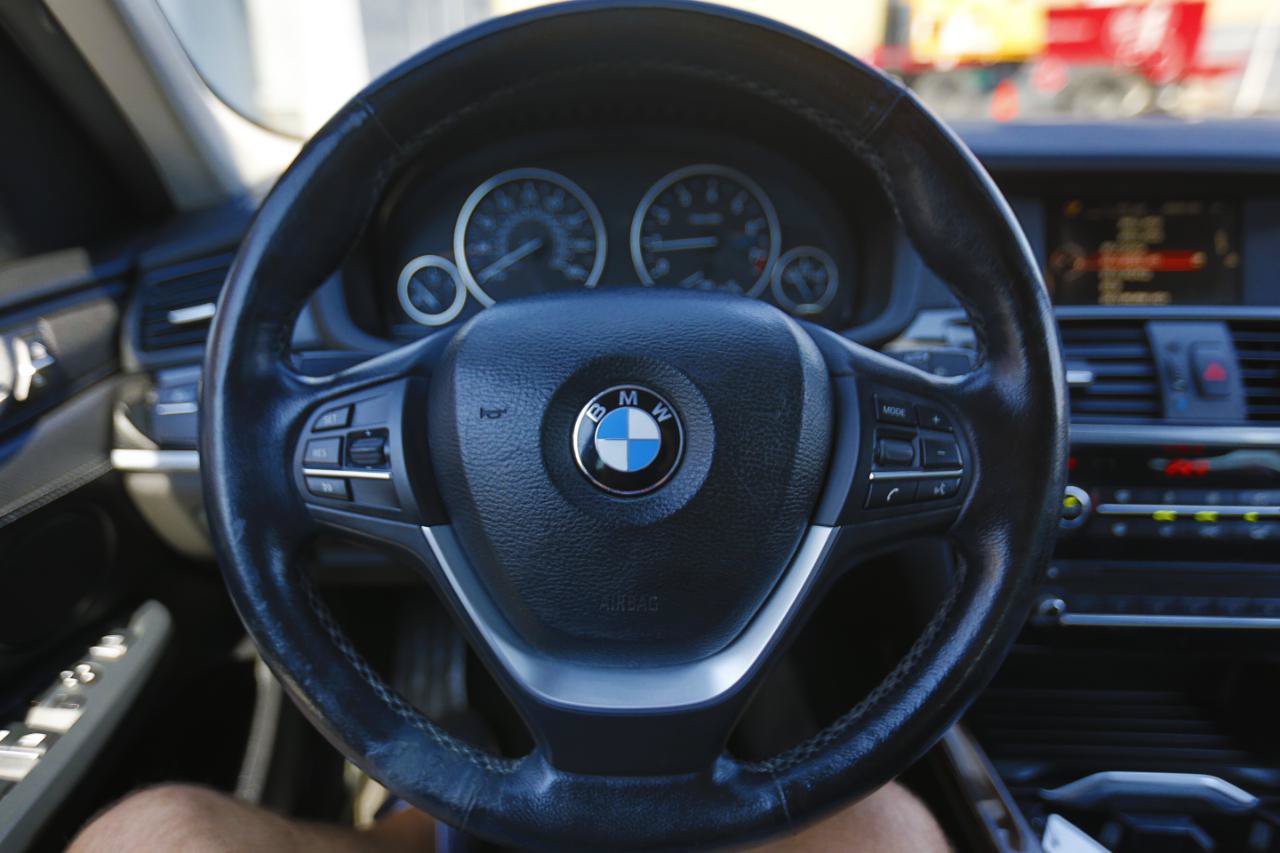 Used 2015 BMW X3 xDrive28i AWD/4WD image 6