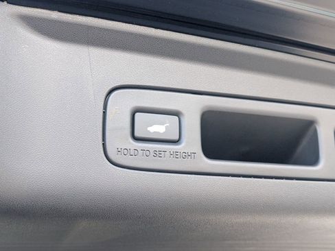 Used 2025 Acura ADX A-Spec image 18