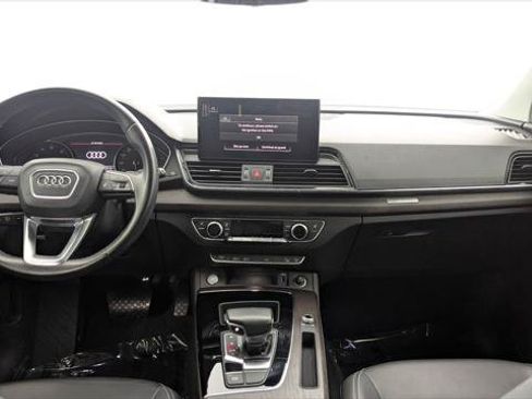 Used 2023 Audi Q5 2.0T Premium w/ Convenience Package AWD/4WD image 26