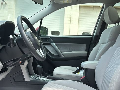 Used 2017 Subaru Forester 2.5i Premium w/ All-Weather Package AWD/4WD image 12
