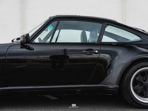 Used 1987 Porsche 911 Carrera RWD image 6