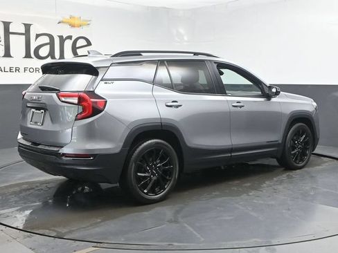 Used 2023 GMC Terrain SLT w/ Tech Package FWD image 50