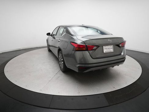 Certified 2025 Nissan Altima 2.5 SV image 33