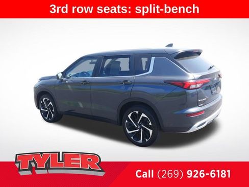 Used 2024 Mitsubishi Outlander SE AWD/4WD image 5