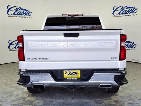 Used 2022 Chevrolet Silverado 1500 LTZ w/ LTZ Premium Texas Edition image 4