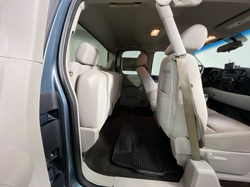 Used 2011 Chevrolet Silverado 1500 LT w/ Florida Edition RWD image 32