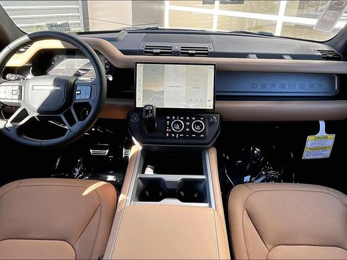 New 2026 Land Rover Defender 130 V8 image 5