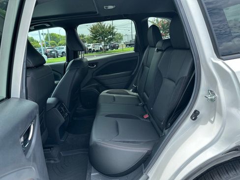 Used 2026 Subaru Forester Touring w/ Touring Hybrid Package AWD/4WD image 11