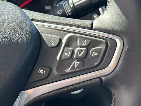 Used 2023 Chevrolet Equinox Premier AWD/4WD image 34