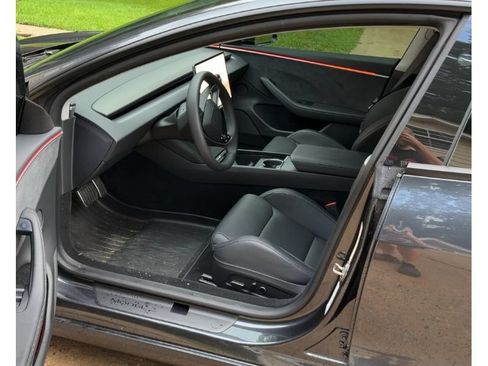 Used 2024 Tesla Model 3 Performance AWD/4WD image 5