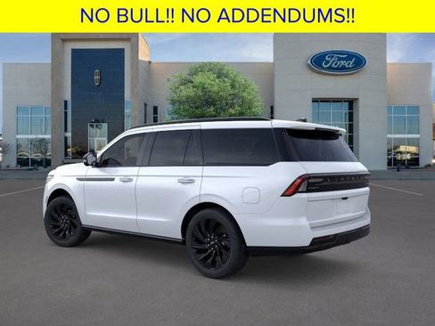 New 2025 Lincoln Navigator Reserve w/ Jet Appearance Package image 5