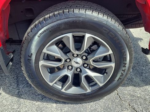 Used 2023 Chevrolet Silverado 1500 RST RWD image 7