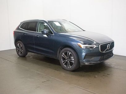Used 2021 Volvo XC60 T5 Momentum w/ Protection Package Premier