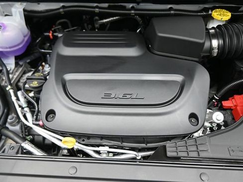 New 2026 Chrysler Pacifica Select w/ S Appearance Package image 35