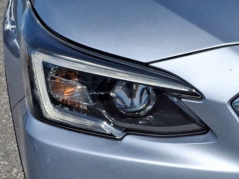 Used 2021 Subaru Outback image 9