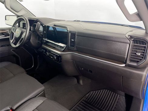 Used 2025 Chevrolet Silverado 1500 LT image 28