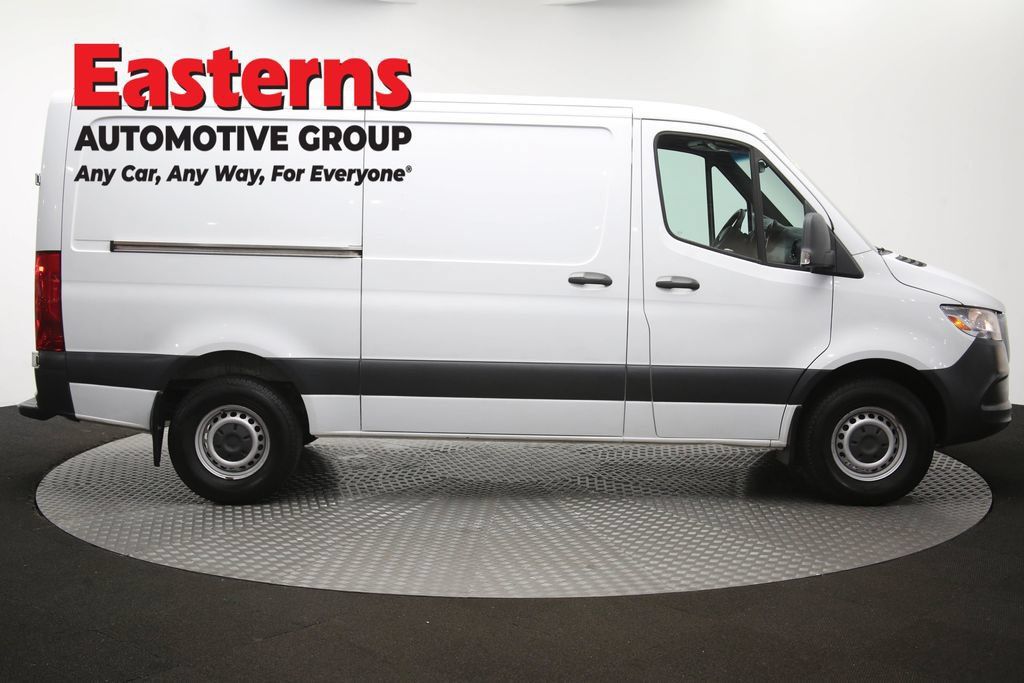 Used 2019 Freightliner Sprinter 2500 RWD image 42